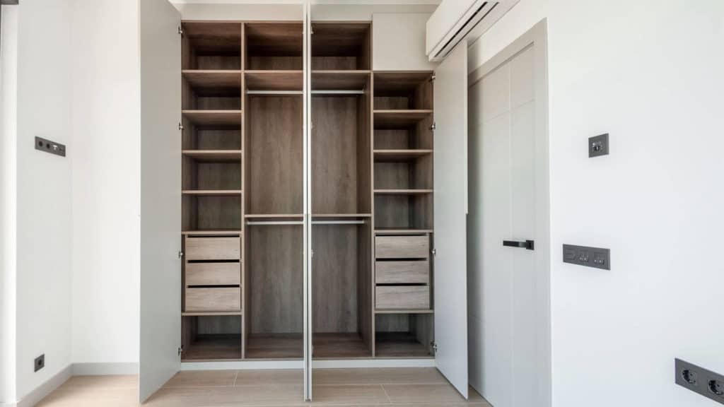 Rural Built-in Cupboards Nigel